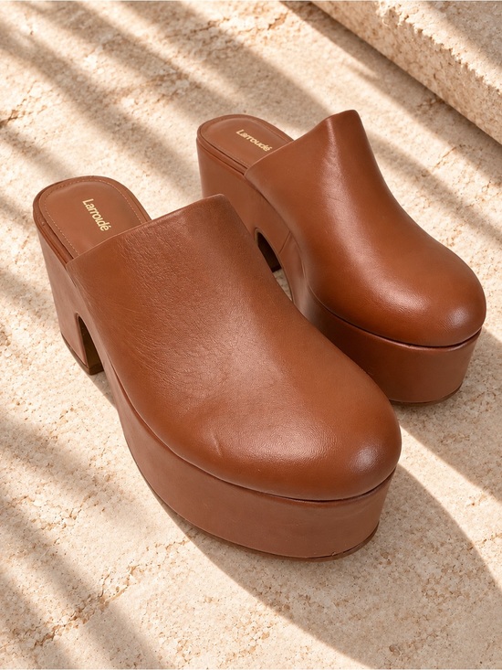 Larroude Shoes - Larroudé Miso Platform Clogs Caramel Brown Leather Size 10